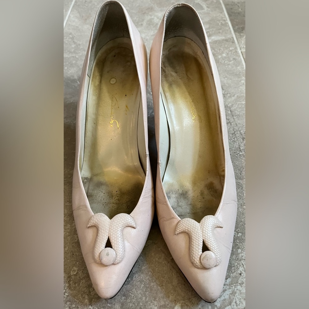 Gloria Vanderbilt Heels
